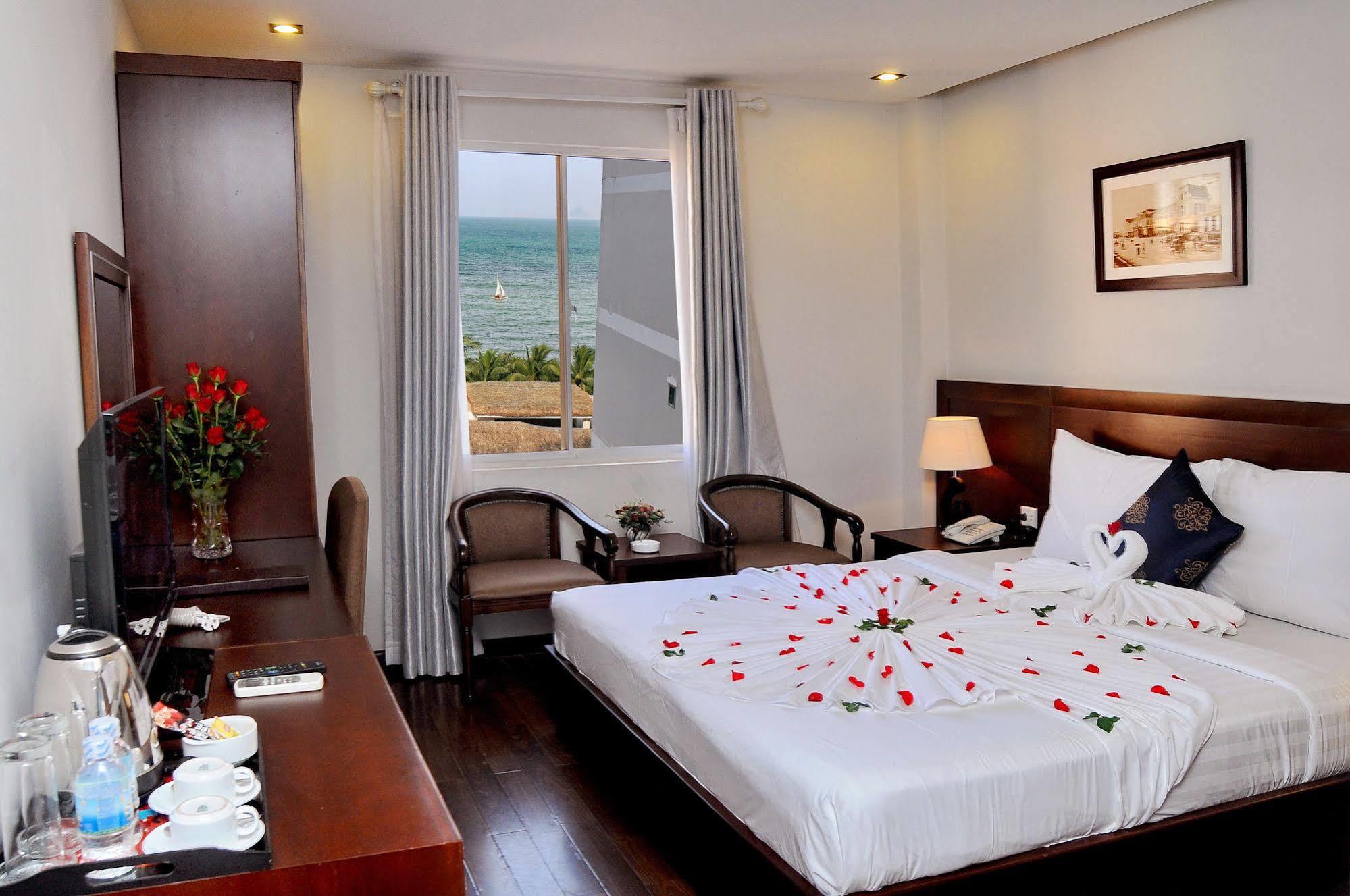 Bella Begonia Hotel Nha Trang Exterior foto