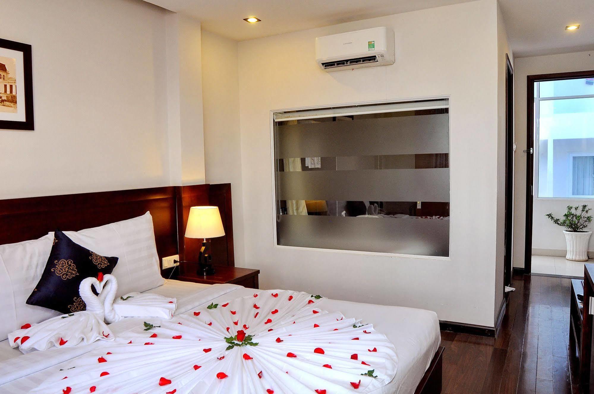 Bella Begonia Hotel Nha Trang Exterior foto